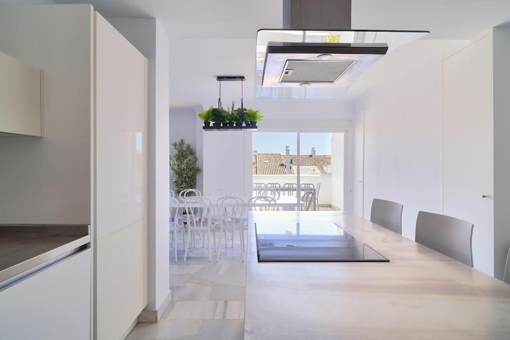 Superbe Appartement Avec Jaccuzi Marbella Exterior foto