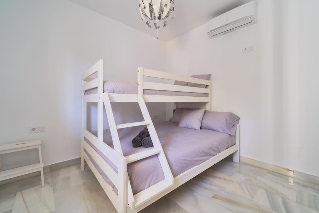 Superbe Appartement Avec Jaccuzi Marbella Exterior foto
