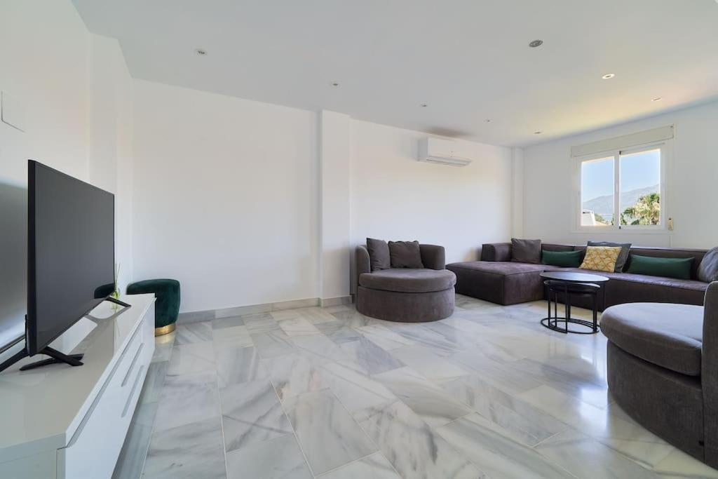 Superbe Appartement Avec Jaccuzi Marbella Exterior foto